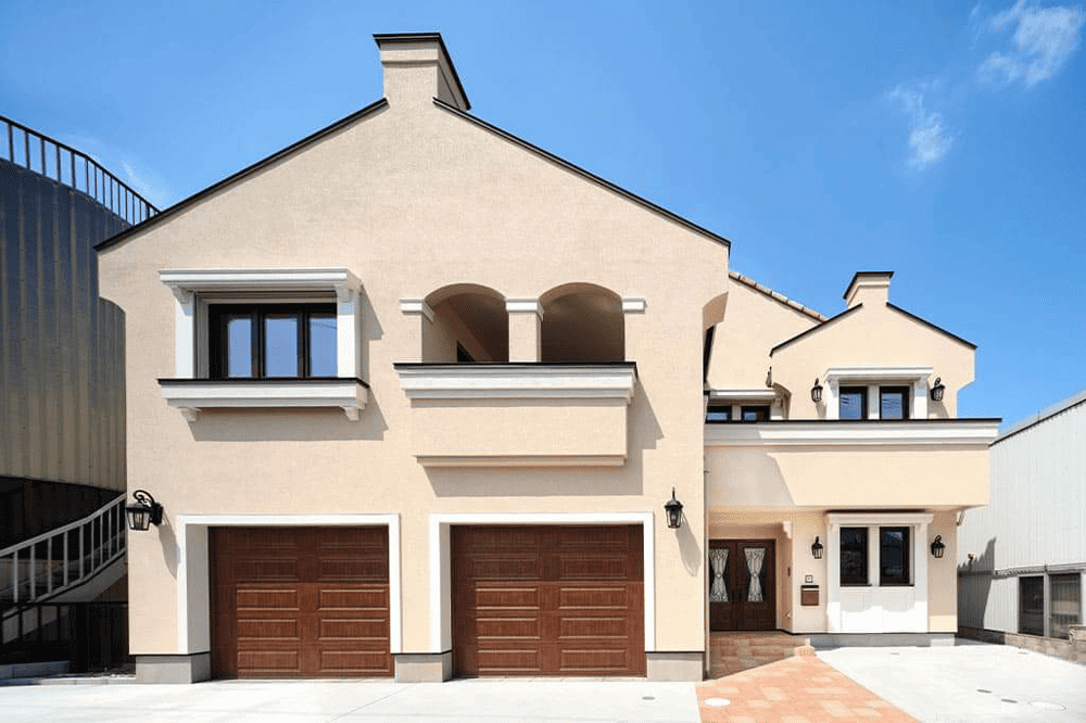 高級感溢れる内装の海外デザイン住宅-1