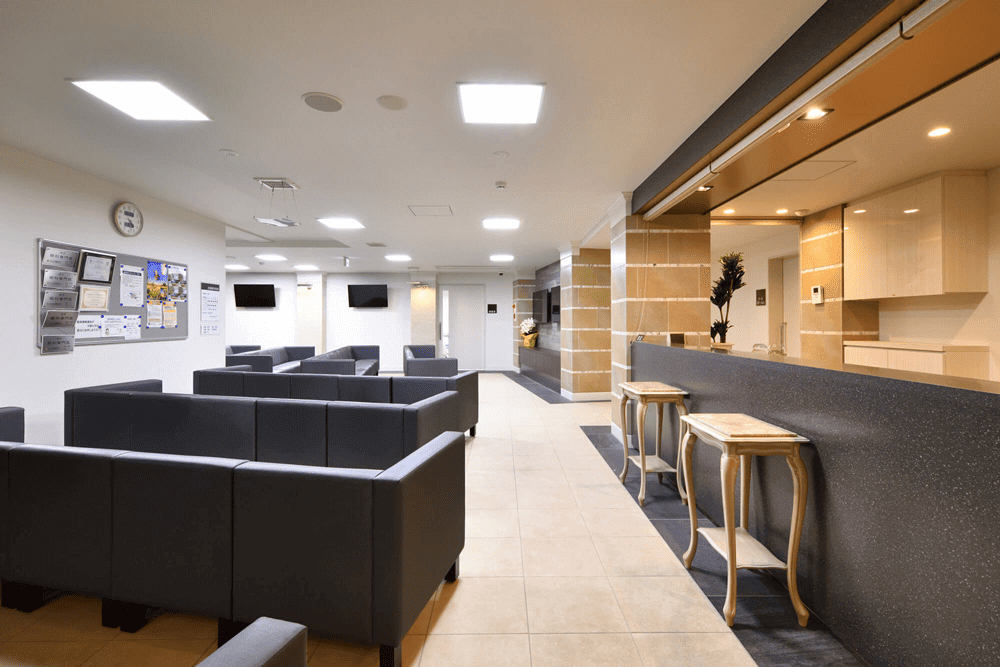 細部までこだわりを叶えたクリニック併用住宅-2