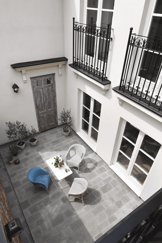 豪邸だから実現できた間取り【中庭・パティオ】-1