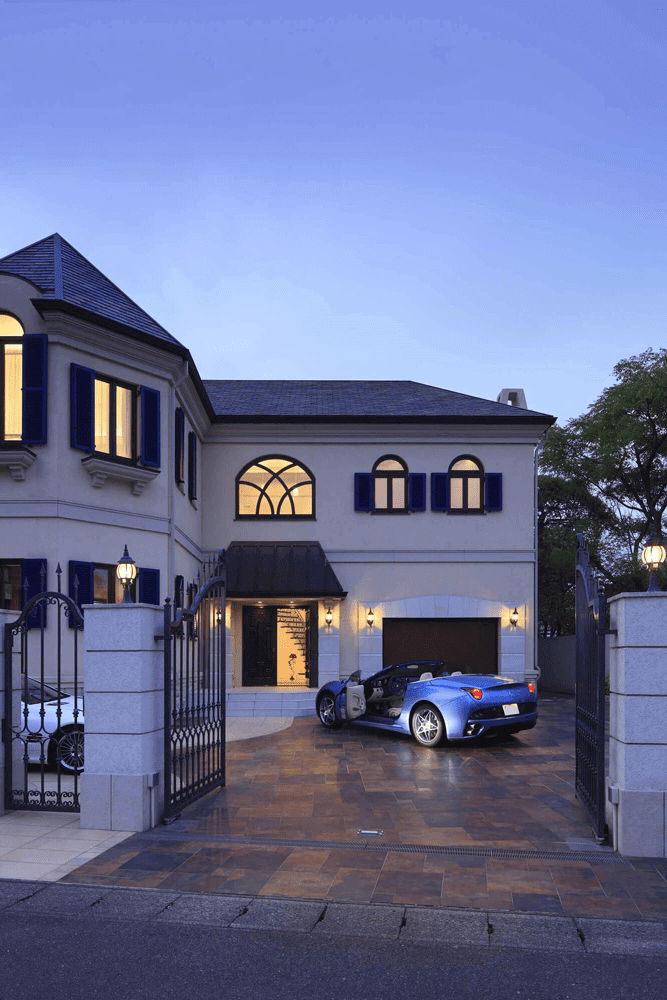 豪邸だから実現できた間取り【シアタールーム】-1